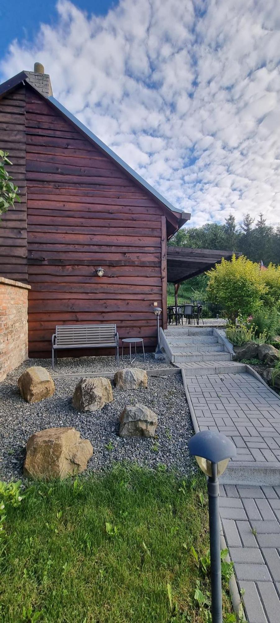 Apartmany Moravia Milovice  Bagian luar foto